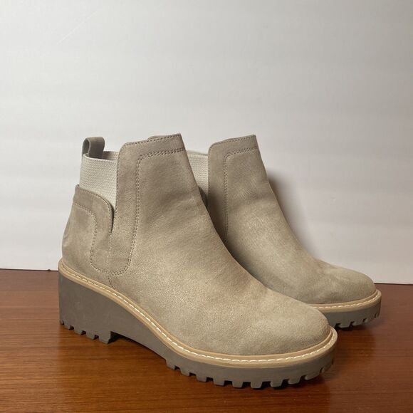 DV Dolce Vita Rango women's Chelsea Boot  Sz 6.5 Lug Sole Suede Leather Wedge - Picture 1 of 7